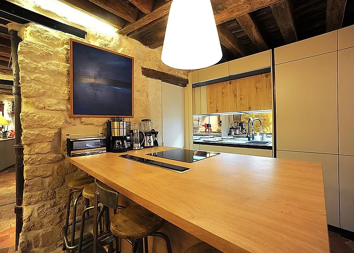 Apartman Beautiful In Historical Marais *
