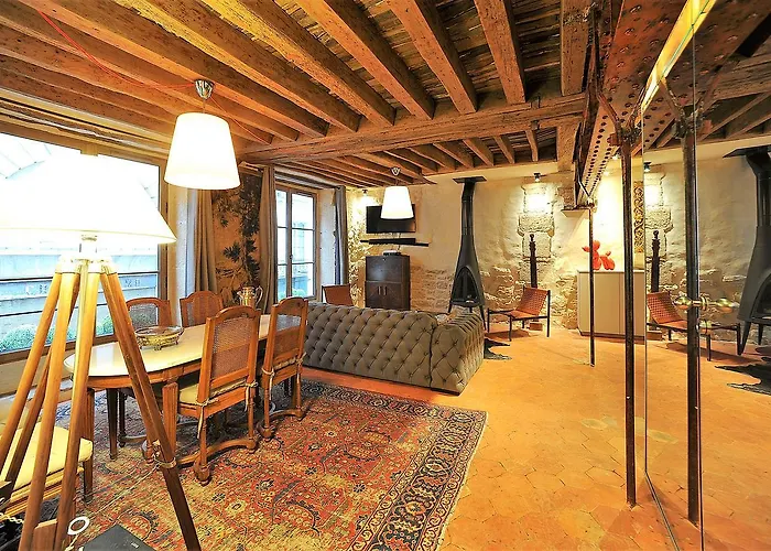 Apartman Beautiful In Historical Marais Párizs