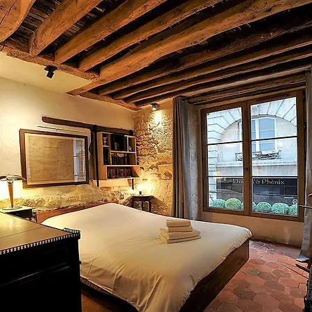 Beautiful In Historical Marais